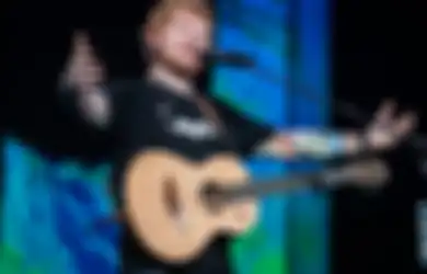 Duh, Ed Sheeran Ngaku Kecanduan Banget Sama Junk Food yang Berbahaya!