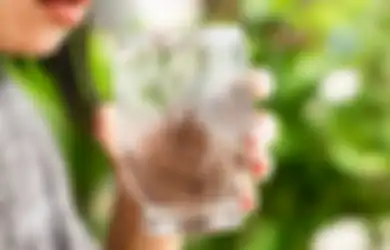 Fakta Atau Mitos? Minum ES Saat Menstruasi Disebut Bisa Timbulkan Kista, Berikut Penjelasannya