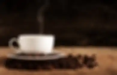 Biasa Minum 10 Gelas Kopi dalam Sehari Selama 7 Tahun, Wanita ini Alami Hal Mengerikan Pada Tubuhnya