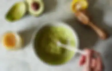 Intip Cara Membuat Masker Lemon, Alpukat, dan Madu untuk Kulit Wajah Cantik Bersinar!