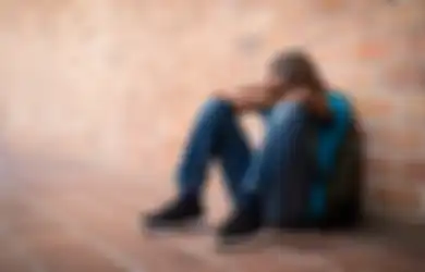 Sebenernya Lo Tuh Sedih atau Depresi ya? Begini Cara Membedakannya