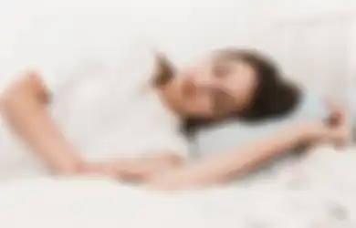 Perempuan Wajib Tahu, Siapa Sangka Tidur Malam dengan Lampu Menyala Bisa Bikin Kita Punya Risiko Alami Hal Tak Terduga ini