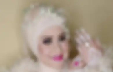 Pedangdut Elvy Sukaesih Positif Covid-19, Begini Kondisinya Sekarang, Sempat Promosi Lagu ke Radio Sebelum Terpapar Virus Corona