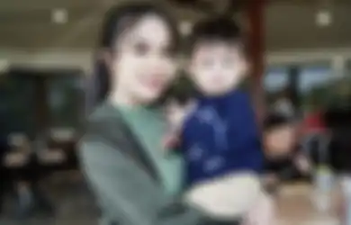 Sandra Dewi Hamil Anak Kedua dan Anak Pertamanya Semakin Manja: Ini Cara Atasi Kakak yang Cemburu pada Adik Bayinya