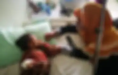 Berurai Air Mata, Juraida Ceritakan Kronologi Perahu Tenggelam yang Renggut Nyawa Anak