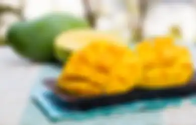 Lebih Sehat, 7 Buah & Sayuran Ini Sebaiknya Dimakan Bersama Kulitnya!