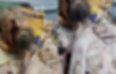 Seorang Pria Ditemukan Kurus Kering Seperti 'Mumi', Ternyata Masih Bertahan Hidup dengan Minum  Urinnya Sendiri di Sarang Beruang