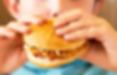 Waspada Buat Remaja Penggemar Junk Food Karena Pengaruhi Sperma Saat Dewasa Nanti