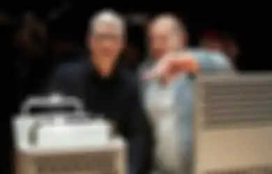 Jony Ive Sosok Dibalik Desain Apple Mundur, Tanda Kehancuran Apple?