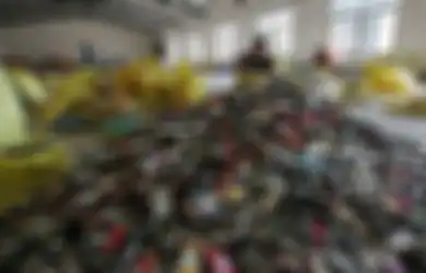 Tak Pernah Anda Ketahui, Ternyata Beginilah Nasib Akhir Ponsel-ponsel Bekas yang Sudah Tak Terpakai
