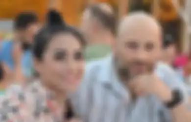 Tak Lagi Muncul di Layar Kaca, Adik Cici Paramida ini Diboyong Oleh Suami Bulenya ke Turki, Potret Cantik Anak Siti KDI Jadi Sorotan