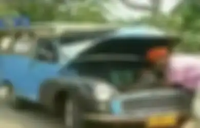 Sudah Ditawar Rp 1 Miliar Tapi Ogah Dilepas, Oplet Biru Si Doel Kini Bertengger Indah di Rumah Rano Karno, Padahal Dulu Beli Cuma Seharga Segini