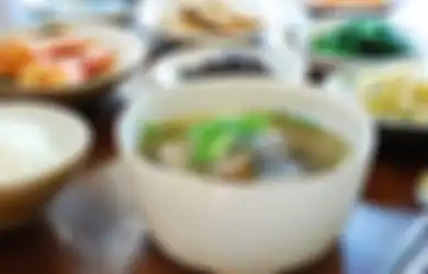 Selain Bikin Masakan Tambah Lezat, Kaldu Tulang Ternyata Punya Manfaat Kesehatan Luar Biasa, Termasuk Tingkatkan Fungsi Otak