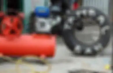 Sudah Tahu Belum, Ini Kelebihan Tambal Ban Mobil Model Cacing, Simak