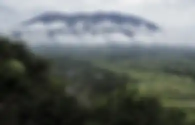 Berada Tepat di Kaki Puncak Gunung Berapi Paling Aktif di Bumi Andalas, Inilah Nagari Pariangan, Desa Terindah di Muka Bumi, yang Dipercaya Asal Nenek Moyang Suku Ini