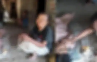 Mbah Miratun yang Merawat 3 Saudaranya yang Keterbelakangan Mental Selama 29 Tahun: ‘Saya Tetap Akan Merawat Mereka’