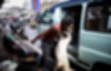 Foto-Foto Ini Buktikan Kawasan Tanah Abang Semrawut Karena Hewan Kurban Dijajakan di Trotoar, Begini Alasan Pemkot