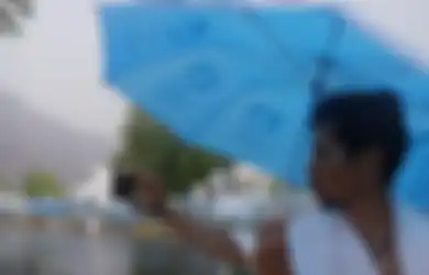 (Foto) Momen Langka Saat Hujan Deras Guyur Arafah Saat Wukuf pada Puncak Ibadah Haji