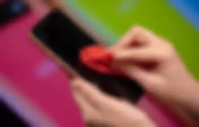 Waduh, Layar Handphone Mendadak Putih alias Nge-blank, Coba Atasi dengan 3 Cara ini Dijamin Kembali Normal Kembali