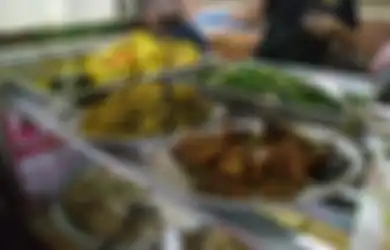 Viral Loker Penjaga Warteg Bergaji Setara PNS, Cuma Disuruh Masak Nasi dan Goreng Ayam tapi Banyak Pelamar yang Mundur Teratur, Ternyata Ini Alasannya