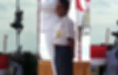 Upacara Kemerdekaan: Mengingat Aksi Heroik Johannes Adekalla,  Bocah yang Selamatkan Upacara Pengibaran Bendera Setelah Nekat Panjat Tiang Bendera