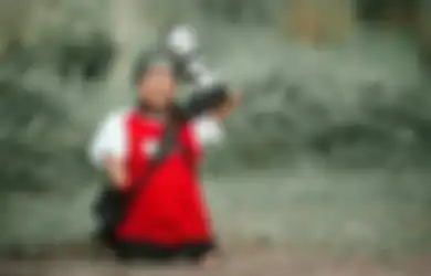 Belajar Motret dari Darwis Triadi Antarkan Fotografer Difabel Ini Dapat Proyek dari Dian Sastro