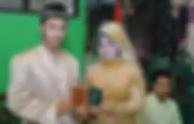 Pemuda 24 Tahun Ini Rela Nikahi Janda 50 Tahun, Rupanya Kepincut Gara-gara Hal Ini