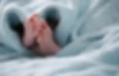 Memprihatinkan, Bayi Perempuan Ini Dilahirkan dengan 4 Kaki dan 3 Tangan Menutupi Dada dan Perutnya, Seperti Ini Kondisinya