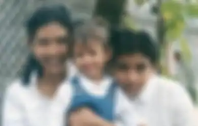 Dari Kecil Jualan Ikan hingga Lulus SMA di Usia Tua, Seleb Ini Sekarang Masuk Jajaran Orang Tajir di Tanah Air
