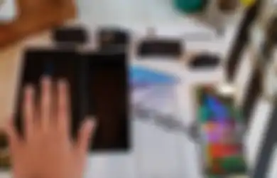 Video Unboxing Samsung Galaxy Note 10+, Ponsel Flagship Baru