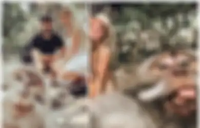 Monyet di Obyek Wisata Bali Melek Teknologi dan Bisa Selfie? Jangan Tertipu, Video Viral Ini Ungkap Rahasianya