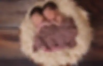 Pertaruhkan Nyawa Ketika Lahirkan Bayi Kembar, Wanita Ini Pingsan Saat Tak Bisa Lihat Salah Satu Anaknya, 3 Tahun Setelahnya Terungkap Fakta yang Bikin Murka