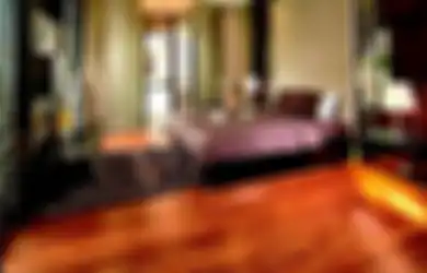 Kuatkan Kesan di Setiap Gaya, Inilah Fungsi dan Estetika Lantai kayu
