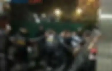 Video Viral Polisi Mengintimidasi Jurnalis Kompas.com Saat Liput Demo