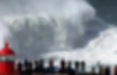Waspada! BMKG Sebut 32 Perairan Indonesia Berpotensi Diterpa Gelombang Sampai Setinggi 6 Meter, Selatan Jawa Salah Satunya