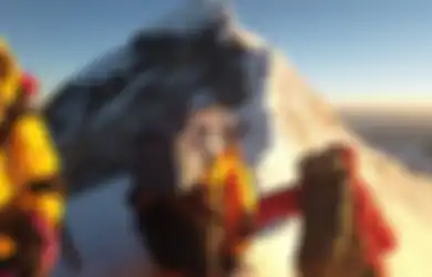 Nepal Alami Situasi Covid-19 seperti di India, China Hentikan Pendakian ke Gunung Everest