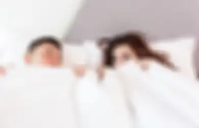 Hatinya Hancur Berkeping-keping, Wanita Ini Pergoki Calon Suami Check-in Bareng Mantan 2 Hari Sebelum Pernikahan