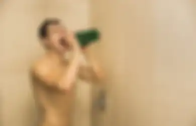 Jangan Mandi Kalo Lo Lagi Dalam 3 Kondisi Ini, Bisa Mati, Sob!