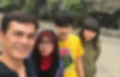 Rela Diet Ketat Demi Jadi Saksi Nikah Buah Hatinya,  Potret Anak Sulung Rina Gunawan Banjir Pujian Hingga Postingan Terakhir Si Bungsu Disorot