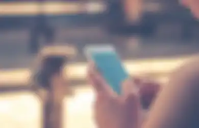 Biar Otak Nggak Tumpul, Kurangi Ketergantungan Smartphone Pake 3 Cara Ini