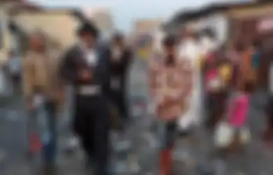 Wajib Tampil Necis dengan Baju Branded, Komunitas Ini Tak Peduli Meski Tinggal di Kawasan Kumuh, Profesinya Tuai Sorotan