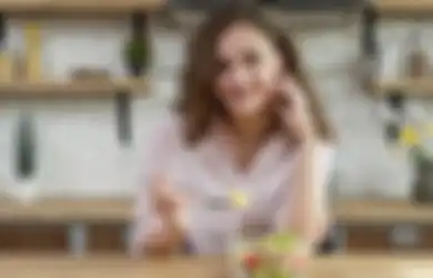 Pantas Gak Kurus-kurus, Ternyata Makan Cepat Bisa Bikin Gemuk loh, Benarkah Demikian?