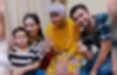 Hingga Dijenguk Raffi Ahmad, Ternyata Arif Muhammad Sedang Dalam Pemulihan Penyakit Ini! Hunian Nyaman-nya pun Tersorot Media