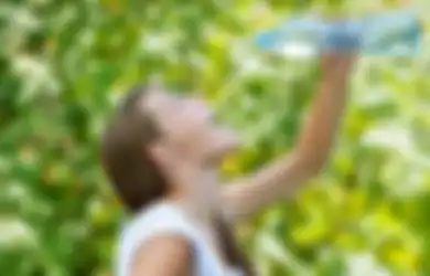 Cara Minum Saja Bisa Rusak Hati hingga Ginjal, Waspada Jika Anda Masih Sering Minum dengan Cara Ini, Segera Hentikan Jika Ingin Bagian Tubuh Anda Ini Aman