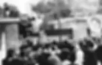 40 Tahun yang Lalu, Ketika Ratusan Mahasiswa Iran Duduki Kedubes AS di Iran dan Sandera Puluhan Warga AS Selama 444 Hari