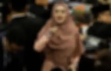 Mulan Jameela dan Ahmad Dhani Tak Bakal Dapat Keistimewaan Sedikitpun Saat Jalani Karantina Usai Pulang dari Turki, Wamenkes Seret Keduanya Agar Tak Isolasi Seenaknya di Rumah