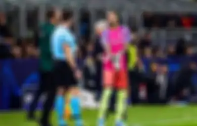 Kyle Walker Jadi Kiper Manchester City, Statistiknya Ngalahin Ederson dan Bravo