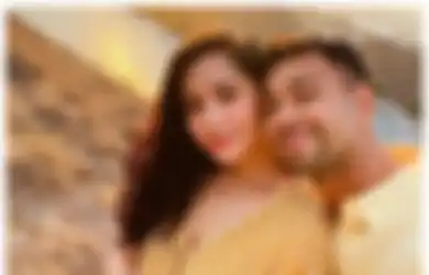 Buktikan Statusnya Sebagai Istri Sultan Andara, Nagita Slavina Kepergok Pakai Alas Kaki Sejuta Umat dengan Harga Kelewat Fantastis, Netizen: Ya Allah Sendal Jepit Doang