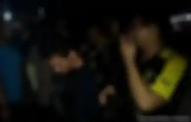 Heboh Polisi Tangkap Bandar Narkoba, Malah Disangka Lagi Ada Yasinan
