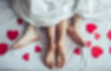 Jangan Buru-buru! Berikut Tips Lakukan Posisi Hubungan Intim Woman on Top Agar Pasangann Puas di Atas Ranjang